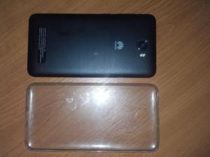 Nález chytrého mobilu u Třech křížů v Dačicích